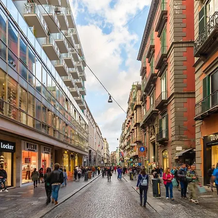 公寓 Stylish At Piazza Municipio By Wonderful Italy *