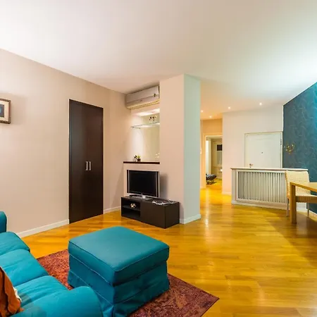Stylish At Piazza Municipio By Wonderful Italy 公寓 那不勒斯