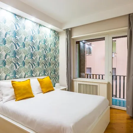 Stylish At Piazza Municipio By Wonderful Italy *