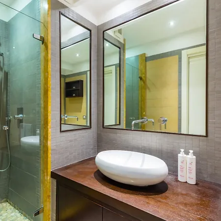 Stylish At Piazza Municipio By Wonderful Italy 公寓 *