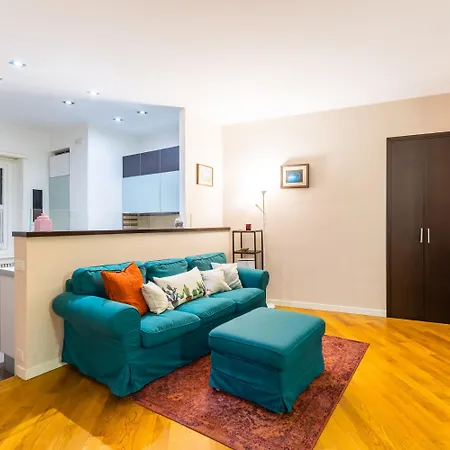 Stylish At Piazza Municipio By Wonderful Italy 公寓 *