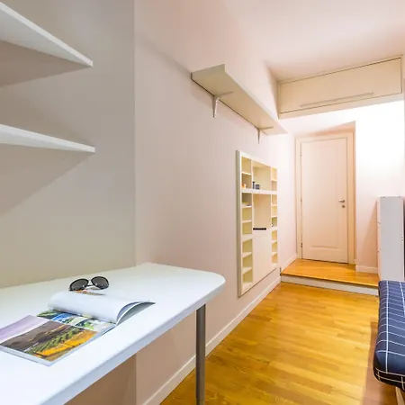 Stylish At Piazza Municipio By Wonderful Italy 公寓